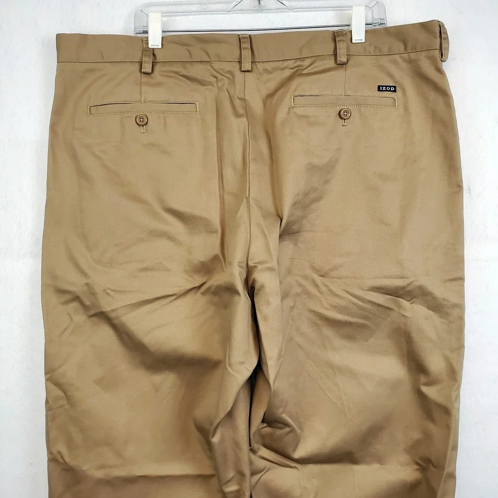 IZOD American Chino Khaki Tan Classic Fit 100% Cotton Men's Size 42x32